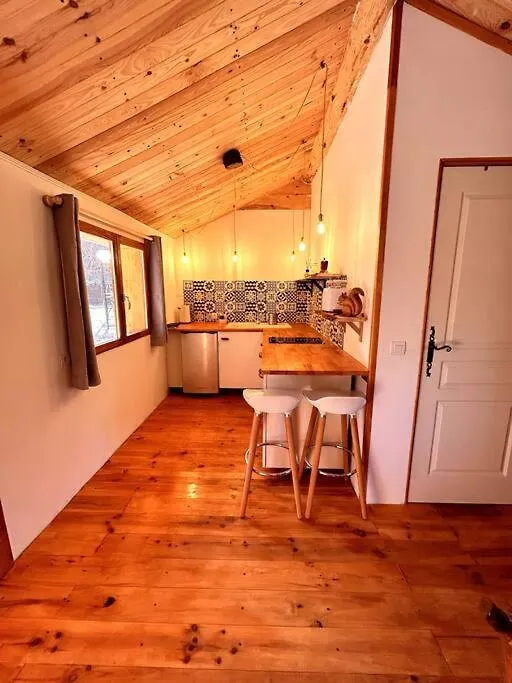 Appartement Chalet Prive Cosy à Malaussene 0*,